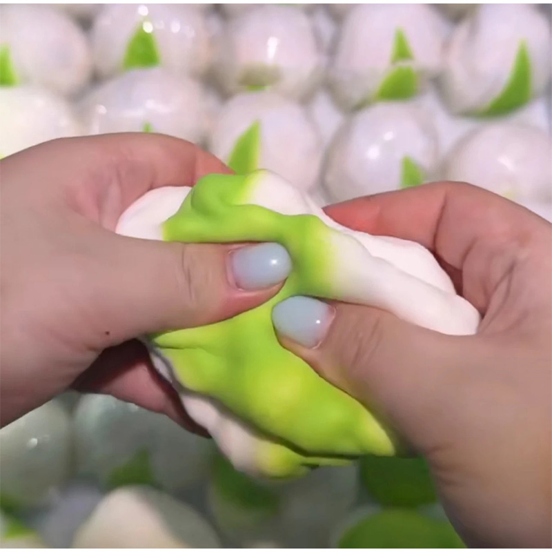 Pistachio Nuts Are Pinched By  - đánh giá và giá Crystal Growing Kit